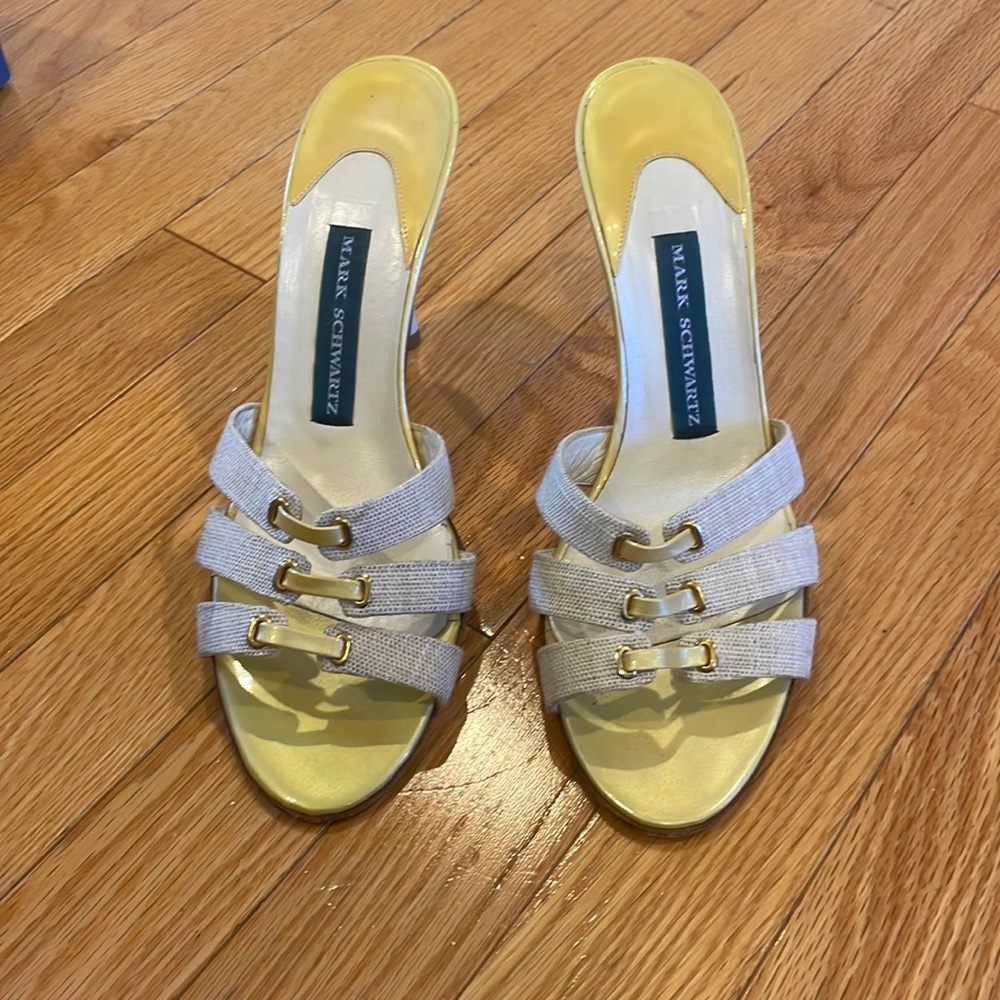 Mark Schwartz Vernice Beige Sandal